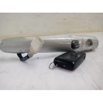 Recambio de maneta exterior delantera izquierda para toyota prius (nhw20) basis referencia OEM IAM 6929312040  