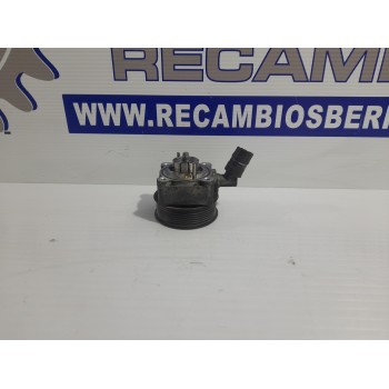 Recambio de bomba direccion para iveco daily furgón 2.3 diesel cat referencia OEM IAM 504385414  