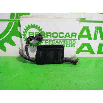 Recambio de caja reles / fusibles para nissan juke (f15) acenta referencia OEM IAM 7154722330  