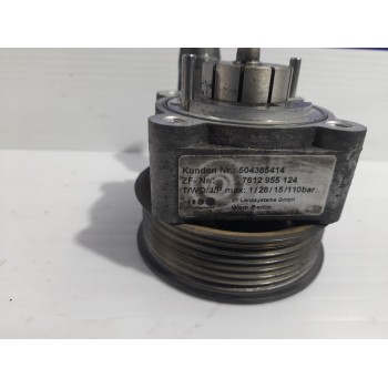 Recambio de bomba direccion para iveco daily furgón 2.3 diesel cat referencia OEM IAM 504385414  