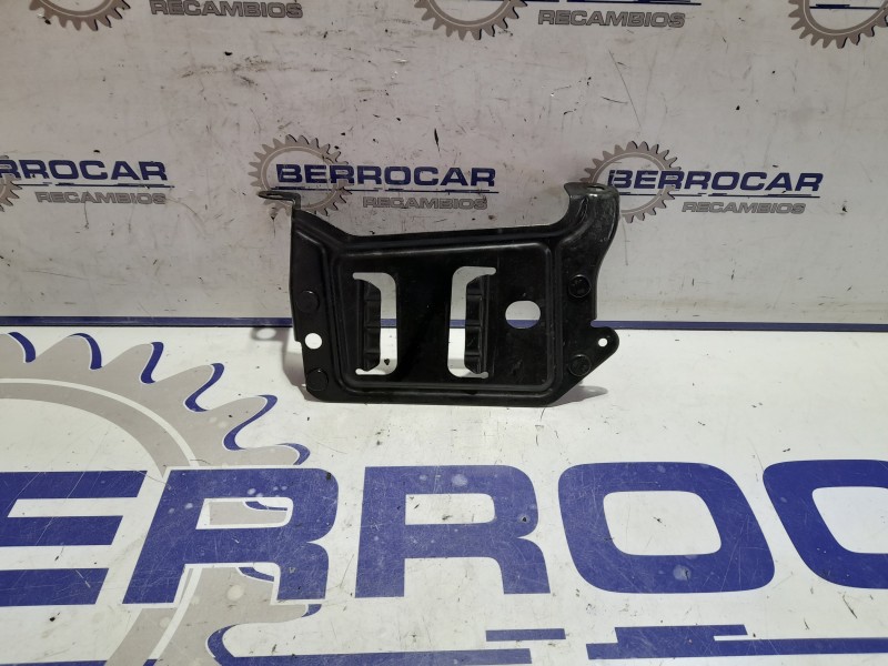 Recambio de soporte para opel combo (corsa c) referencia OEM IAM 55560113  