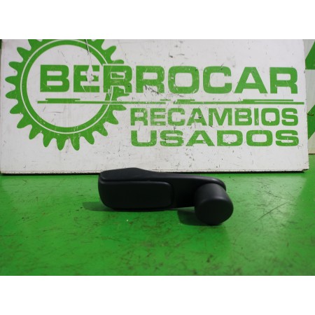 Recambio de maneta elevalunas trasera derecha para citroën c3 exclusive referencia OEM IAM 9240H7  