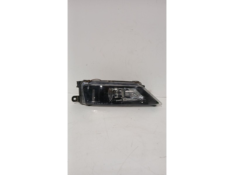 Recambio de faro antiniebla izquierdo para volkswagen t-roc (a11, d11) 1.6 tdi referencia OEM IAM 5NA941699D  