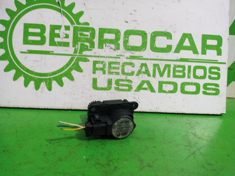 Recambio de motor apertura trampilla para citroën c3 exclusive referencia OEM IAM Z5509001  