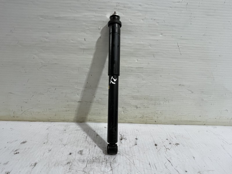 Recambio de amortiguador trasero izquierdo para mercedes-benz clase a (w169) a 200 cdi (169.008) referencia OEM IAM A1693260000 