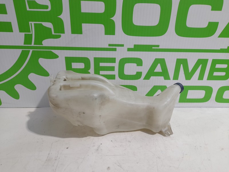 Recambio de deposito limpia para iveco daily caja cerrada (2006 =>) 3.0 diesel referencia OEM IAM 3801898  