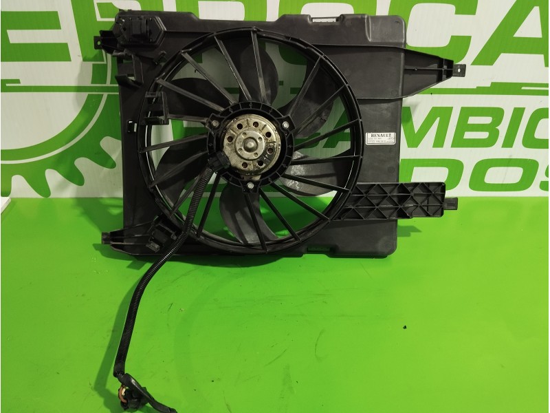 Recambio de electroventilador para renault megane ii familiar 1.9 dci diesel referencia OEM IAM 8200151464  