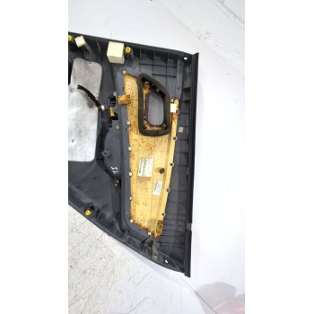 Recambio de guarnecido puerta trasera izquierda para kia rio ii (jb) 1.5 crdi referencia OEM IAM 83330  