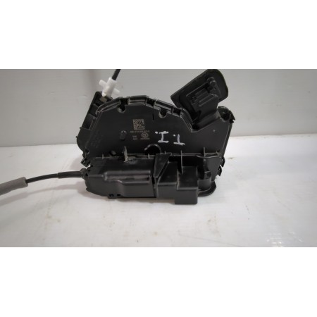 Recambio de cerradura puerta trasera izquierda para volkswagen t-roc (a11, d11) 1.6 tdi referencia OEM IAM 5TA839015L  