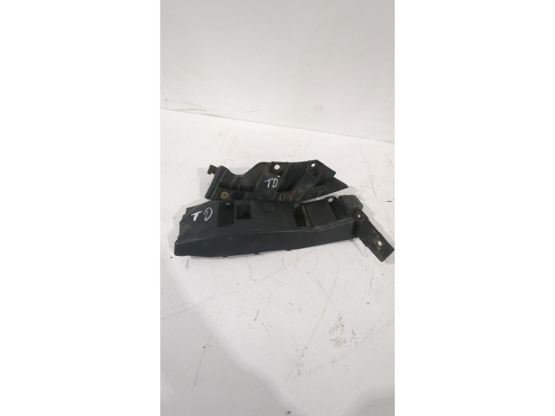 Recambio de soporte paragolpe trasero para seat leon (1p1) 1.9 tdi referencia OEM IAM 1P0807394  