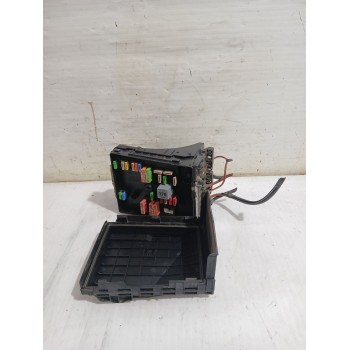 Recambio de caja reles / fusibles para seat leon (1p1) 1.9 tdi referencia OEM IAM 01718130  
