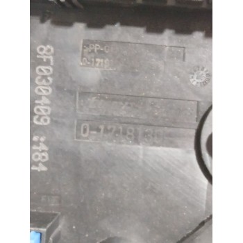 Recambio de caja reles / fusibles para seat leon (1p1) 1.9 tdi referencia OEM IAM 01718130  