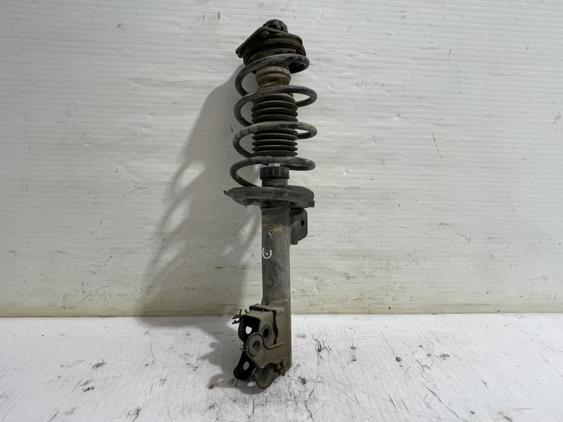 Recambio de amortiguador delantero derecho para mercedes-benz clase a (w169) a 200 cdi (169.008) referencia OEM IAM A1693200130 