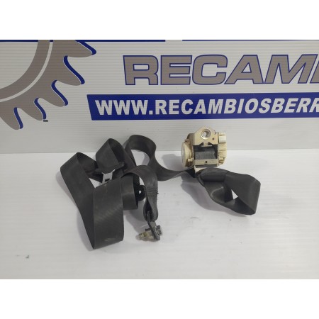 Recambio de cinturon seguridad delantero derecho para iveco daily furgón 2.3 diesel cat referencia OEM IAM 5801655396  