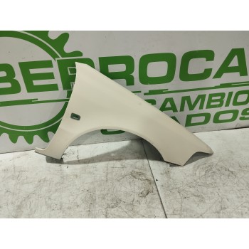 Recambio de aleta delantera derecha para volvo s40 berlina 1.6 cat referencia OEM IAM 30802307  
