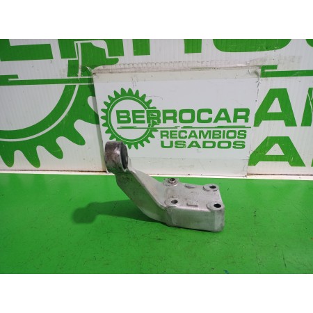 Recambio de soporte motor derecho para land rover freelander (ln) e targa referencia OEM IAM KKU107900  