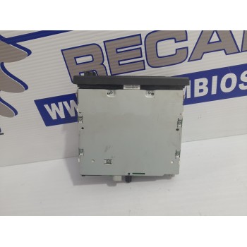 Recambio de sistema audio / radio cd para iveco daily furgón 2.3 diesel cat referencia OEM IAM 5801871627  
