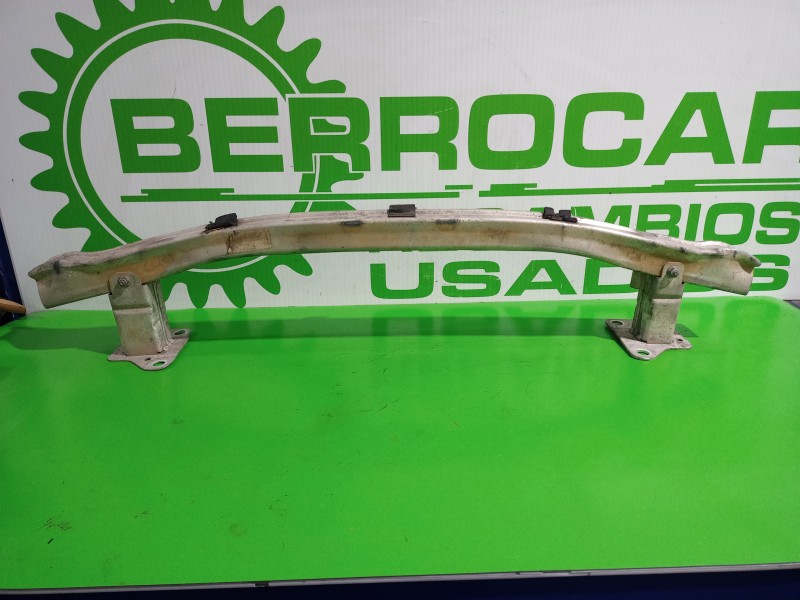 Recambio de refuerzo paragolpes delantero para renault megane ii familiar 1.9 dci diesel referencia OEM IAM 8200011107 / 8200011