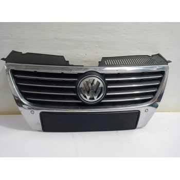 Recambio de rejilla delantera para volkswagen passat berlina (3c2) individual referencia OEM IAM 3C0853651D  