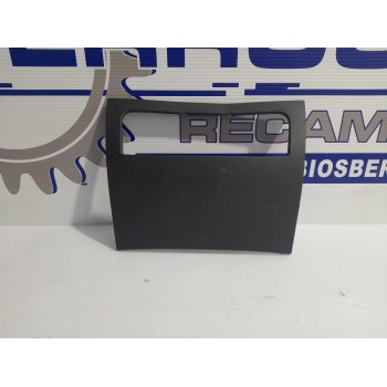 Recambio de moldura para iveco daily furgón 2.3 diesel cat referencia OEM IAM 5801667831  