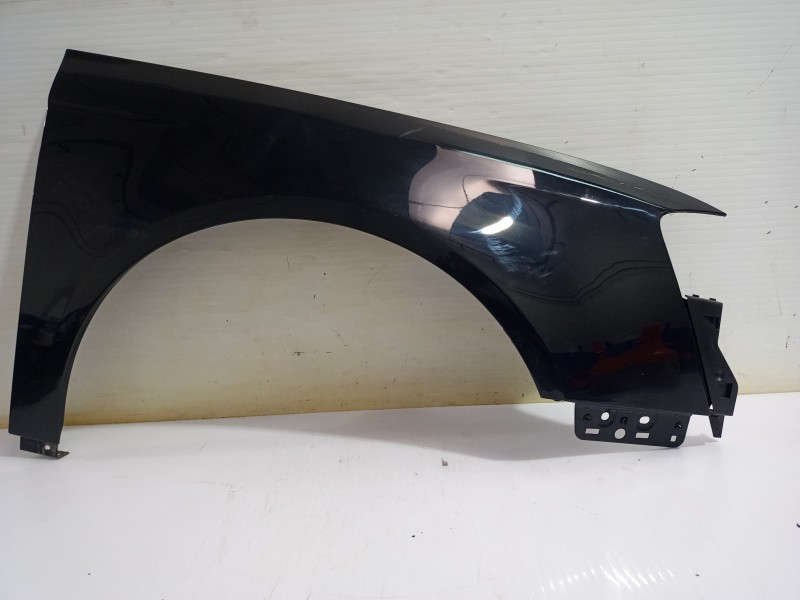 Recambio de aleta delantera derecha para volkswagen passat berlina (3c2) individual referencia OEM IAM 3C0821022  