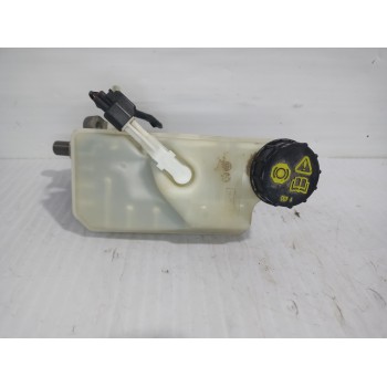 Recambio de bomba freno para ford focus berlina (cap) trend referencia OEM IAM 1743324  