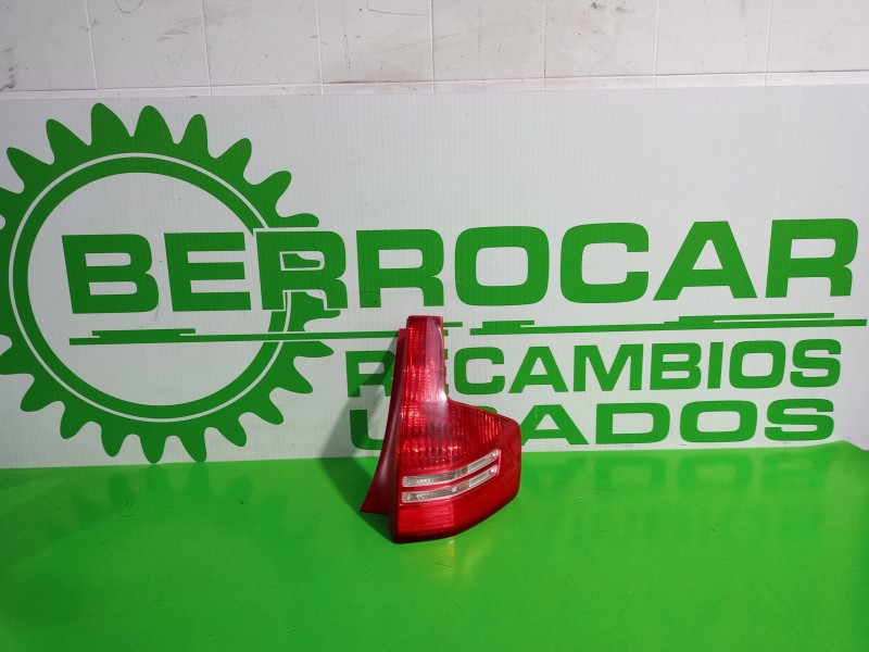 Recambio de piloto trasero derecho para citroën c4 berlina 1.6 16v hdi referencia OEM IAM 9655863980  