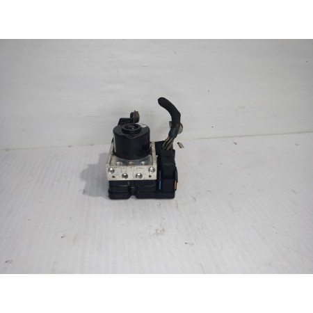 Recambio de abs para ford focus berlina (cap) trend referencia OEM IAM 3M512M110JA  