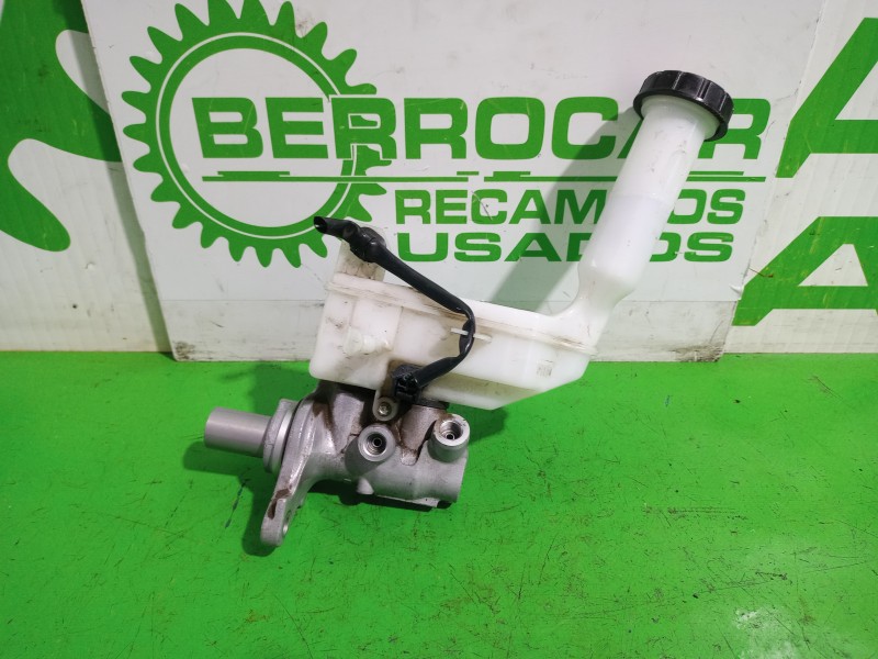 Recambio de bomba freno para nissan juke (f15) acenta referencia OEM IAM 460101KA1A  