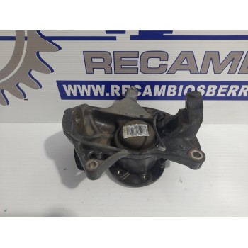 Recambio de mangueta delantera derecha para iveco daily furgón 2.3 diesel cat referencia OEM IAM 5801564434  
