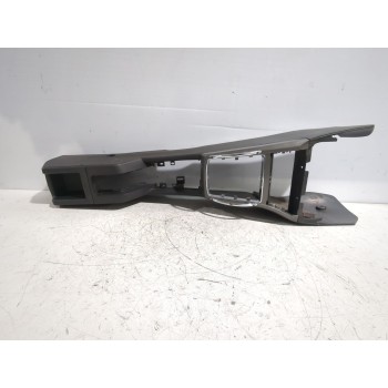 Recambio de consola central para opel astra h gtc (a04) 1.7 cdti (l08) referencia OEM IAM 13186362  