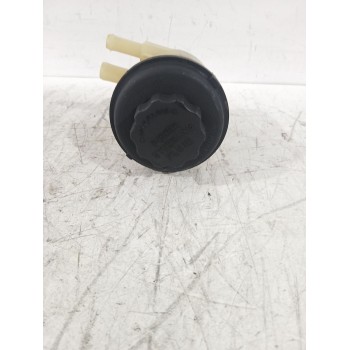 Recambio de deposito servo para kia rio ii (jb) 1.5 crdi referencia OEM IAM 571501G000  