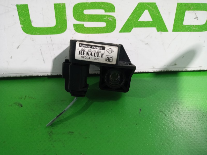 Recambio de sensor para renault megane ii familiar 1.9 dci diesel referencia OEM IAM 8200411025  