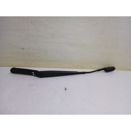 Recambio de brazo limpia delantero izquierdo para volkswagen passat berlina (3c2) individual referencia OEM IAM 3019554090  