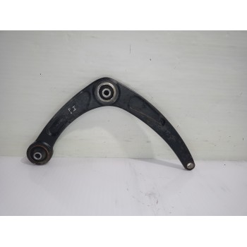 Recambio de brazo suspension inferior delantero izquierdo para citroën c4 grand picasso avatar referencia OEM IAM 3520S2  