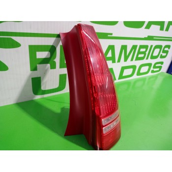 Recambio de piloto trasero derecho para citroën c4 berlina 1.6 16v hdi referencia OEM IAM 9655863980  