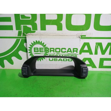 Recambio de moldura para land rover freelander (ln) e targa referencia OEM IAM AWR4272  