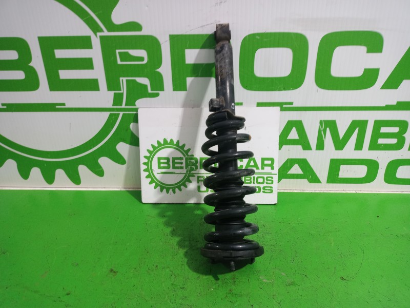 Recambio de amortiguador delantero derecho para kia sorento 2.5 crdi cat referencia OEM IAM 54640-3E020  