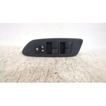 Recambio de mando elevalunas delantero izquierdo para toyota auris (_e15_) 1.6 (zre151_) referencia OEM IAM 8482002230  