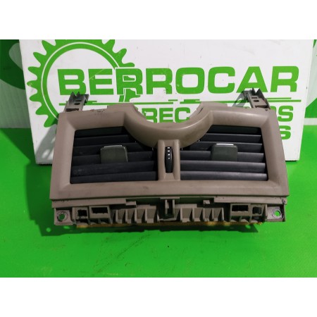 Recambio de rejilla aireadora para renault megane ii familiar 1.9 dci diesel referencia OEM IAM A1007021  