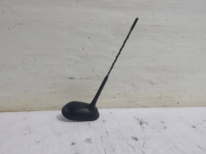 Recambio de antena para mercedes-benz clase a (w169) a 200 cdi (169.008) referencia OEM IAM A1698202675  