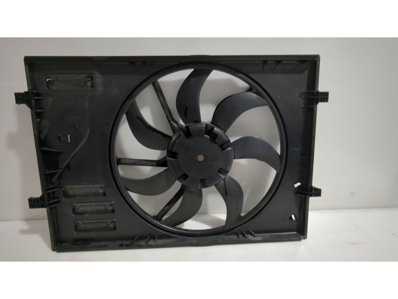 Recambio de electroventilador para volkswagen t-roc (a11, d11) 1.6 tdi referencia OEM IAM 5Q0121203DR  