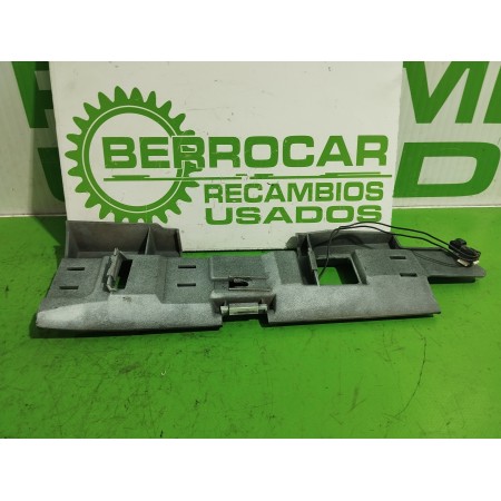 Recambio de soporte paragolpe trasero para volvo s40 berlina 1.6 cat referencia OEM IAM 888139RH  