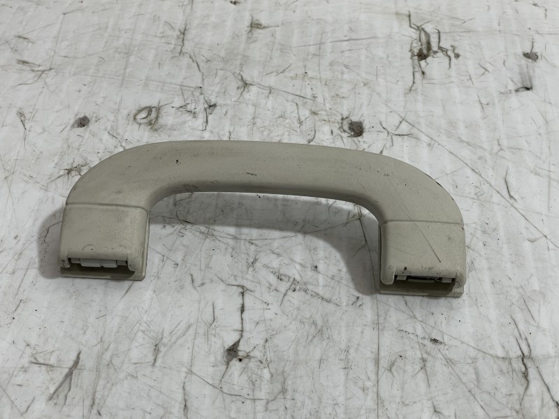 Recambio de asidero techo delantero izquierdo para mercedes-benz clase a (w169) a 200 cdi (169.008) referencia OEM IAM A20481001