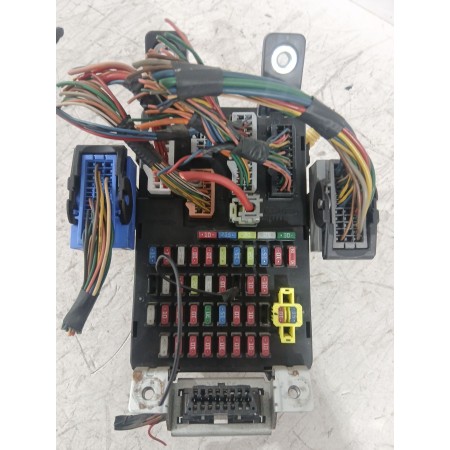 Recambio de caja reles / fusibles para kia rio ii (jb) 1.5 crdi referencia OEM IAM 919501G  