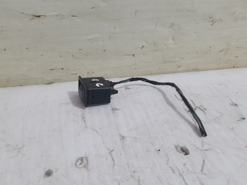 Recambio de mando elevalunas delantero derecho para mercedes-benz clase a (w169) a 200 cdi (169.008) referencia OEM IAM A2518200