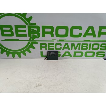 Recambio de luz interior para audi a6 berlina (4b2) 2.5 tdi quattro referencia OEM IAM 4B0947105  