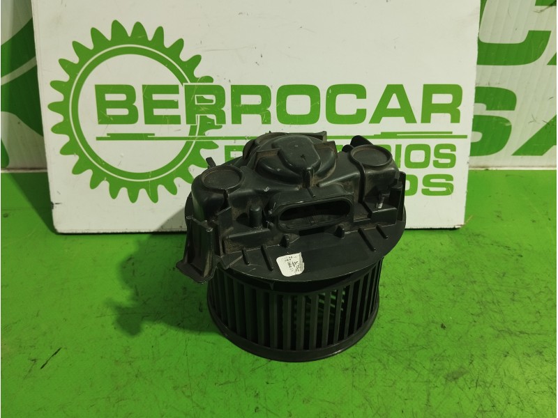 Recambio de motor calefaccion para nissan micra (k12e) 1.2 cat referencia OEM IAM F667217D  
