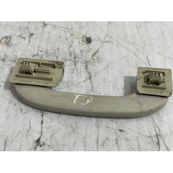 Recambio de asidero techo trasero izquierdo para mercedes-benz clase a (w169) a 200 cdi (169.008) referencia OEM IAM A2048100151