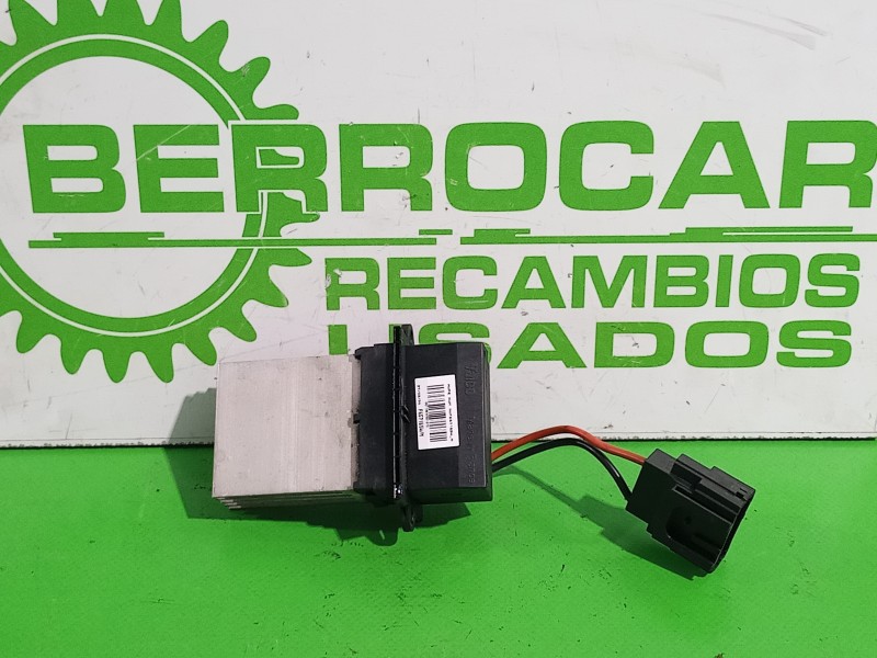 Recambio de resistencia calefaccion para renault megane ii familiar 1.9 dci diesel referencia OEM IAM F657165WM  
